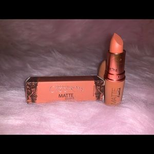 Matte lipstick